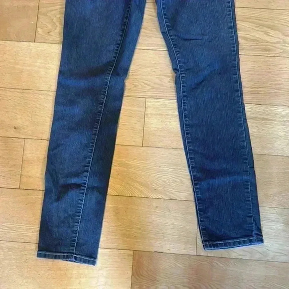 Grey Prana jean - Picture 2 of 6